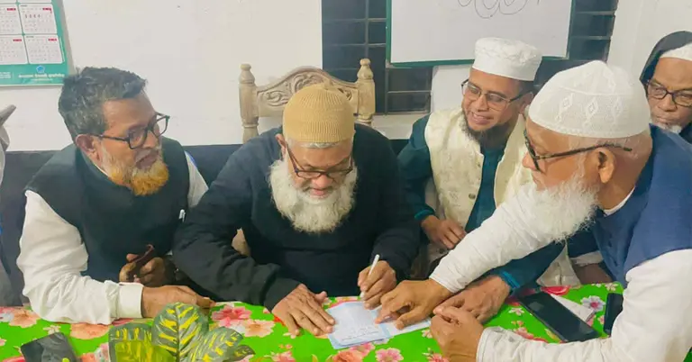 জামায়াতে যোগ দিলেন মুক্তিযোদ্ধা রফিকুল বাসেত